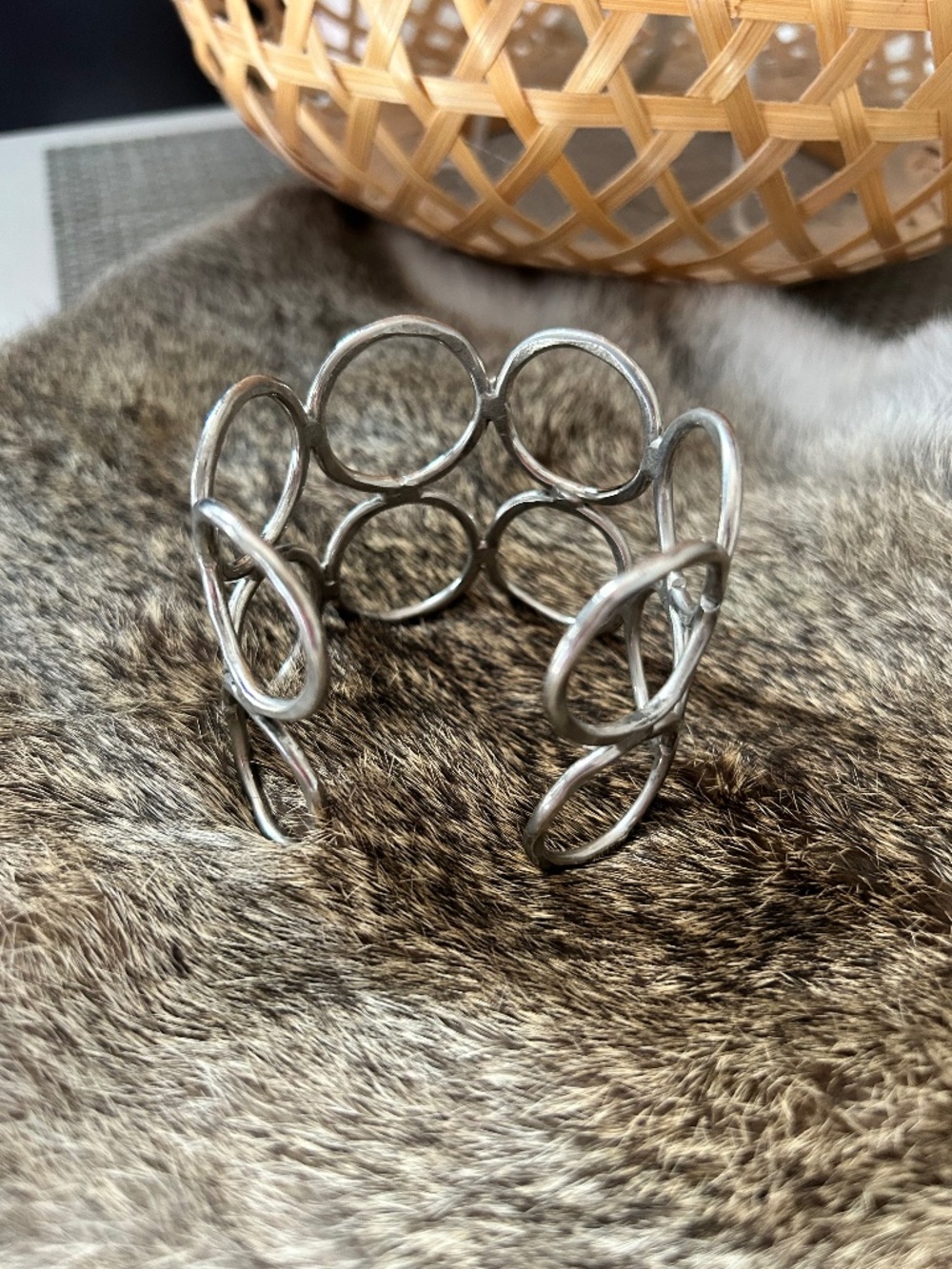 Solid silver bracelet GORGEOUS!